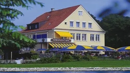 Hotel Strand-Café mit Gästehaus Charlotte in Langenargen, Deutschland