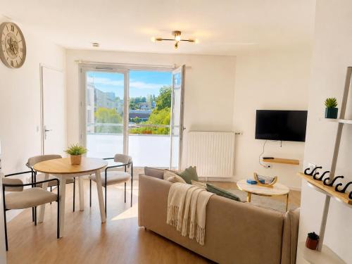 Le Belvédère idéalement Décoré avec Parking et Proche Paris 4 personnes - Location saisonnière - Villiers-le-Bel