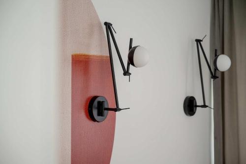Family Apartment in the City Centre with 2 Bedrooms by Noclegi Renters - image 5