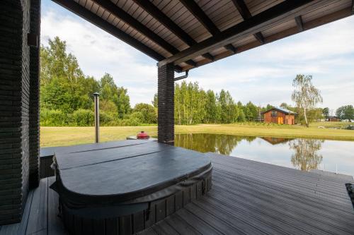 Galuonu Vilos Vip vila in 因圖爾克