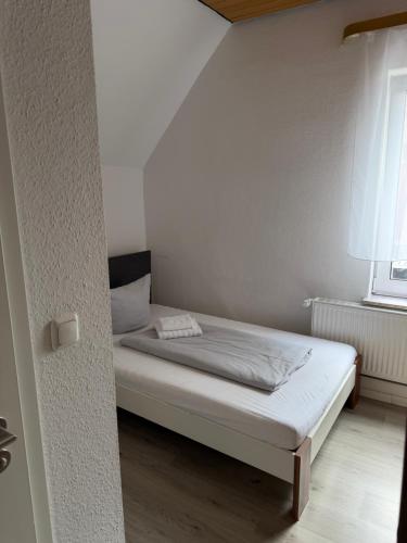 1 twin bed