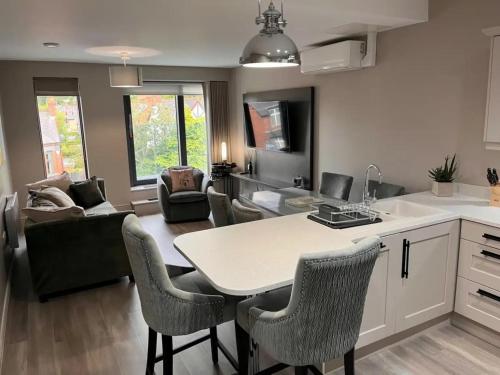 Sleeps 4 with Balcony