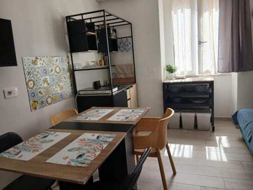 Le Case di Ale - Via Ruggi - Holidayhome in Salerno
