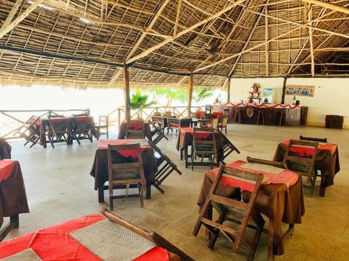 Restoran, Zuri Sana Beach Hotel in Unguja Kuu