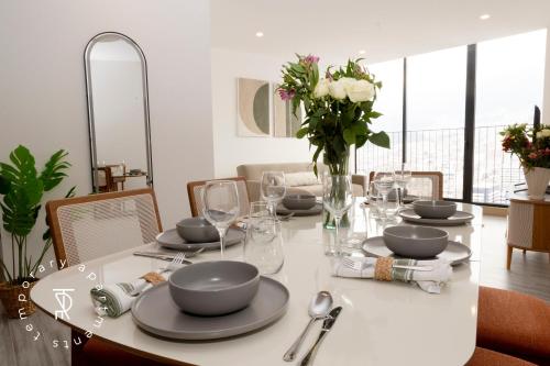บริการและสิ่งอำนวยความสะดวก, Top Rentals EpiQ in ลา คาโรลีนา
