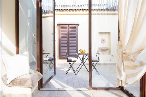 Ambrosiana Apartments - In the heart of the city
