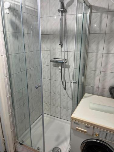 Zuhanyzó, 4-person apartment Formula 1 weekend in Rozenprieel