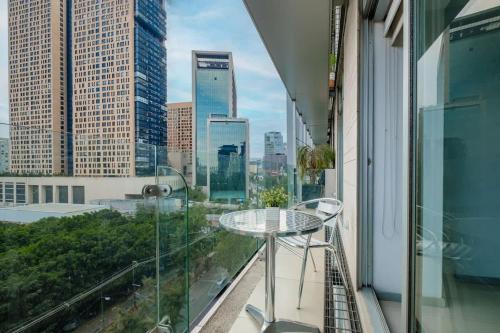 Polanco 2BR Skyline Balcony Gym & Sauna