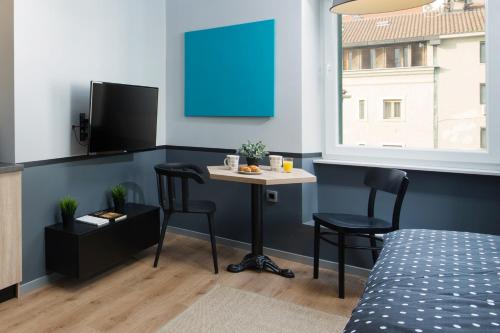 Studio Apartments River