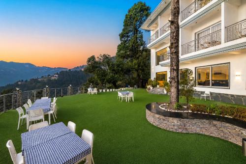 hotel photo