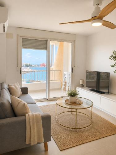 Nuestro primer apartamento en la playa