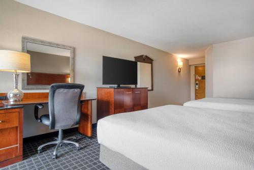 SureStay Plus Hotel by Best Western Greenwood Room Type - Queen Room with Two Queen Beds and Balcony - Non-Smoking/Second Floor