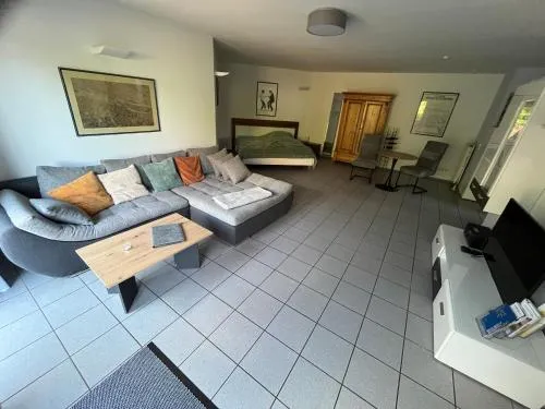 Apartment Akazie in Weinsheim, Deutschland