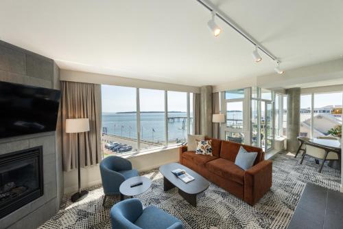 The Sidney Pier Hotel & Spa in Sidney (BC)