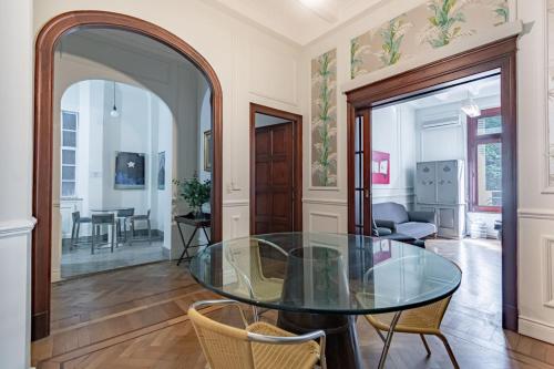 Spacious and Comfortable Apartment in Retiro