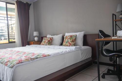 Solar La Fortuna Hotel & Lounge in La Fortuna