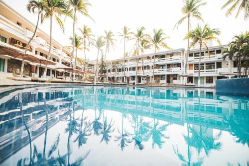 Mar Paraiso Queen