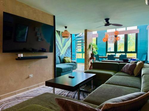Selva Azul Tropical Paradise 3-Bedroom Villa Beach and 5 pool in Loiza