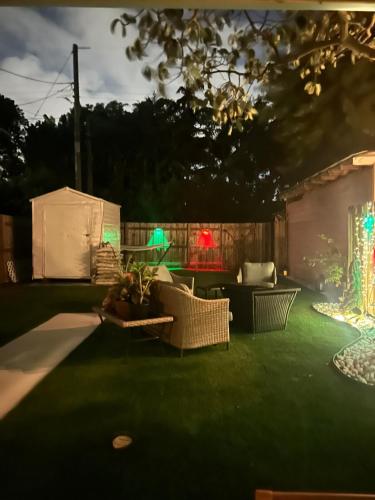 The Hippie Hideout, close to Beach in Lake Worth