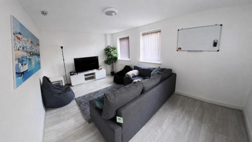 Spacious 3-Bed Modern Home in Dartford