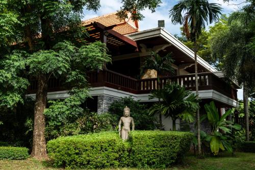 Restoran, Try Palace Resort and Spa in Kep