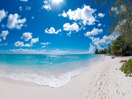 playa, 3 min walk from the beach - Bella Figura Apt 3 in Rockley