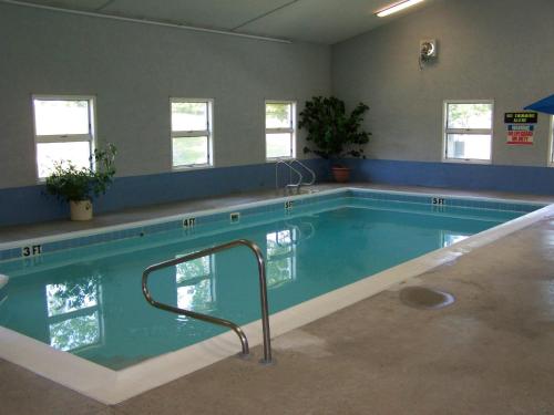 Úszómedence, Brook Pointe Resort in Syracuse (IN)
