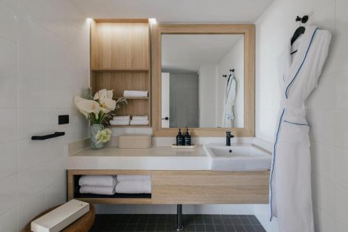 Elysium Manly Room Type - Sunset Junior Suite