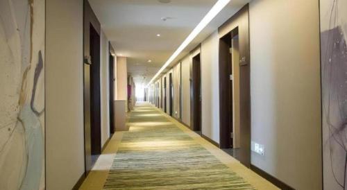 Green Tree Inn Hebei Handan Guantao County Weizheng Road in Guantao