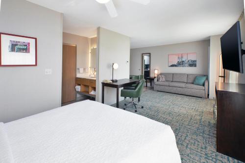 1 queen bed