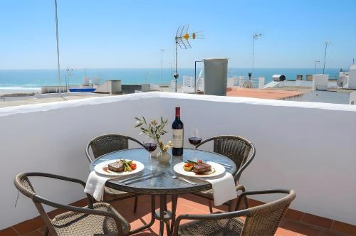 Apartamento Cerca del Mar con Azotea Compartida