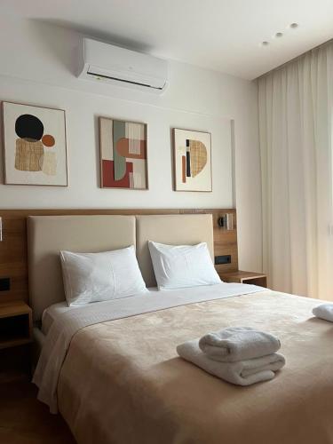 Habitación triple, vistas a la montaña
