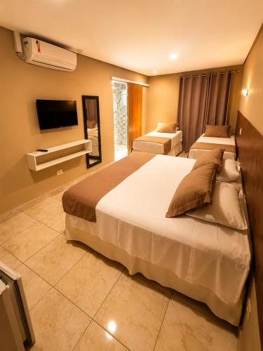 Don Marcos Hotel com Pizzaria - image 2