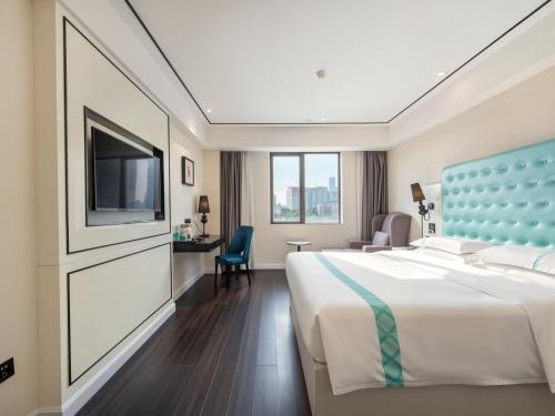 1 queen bed