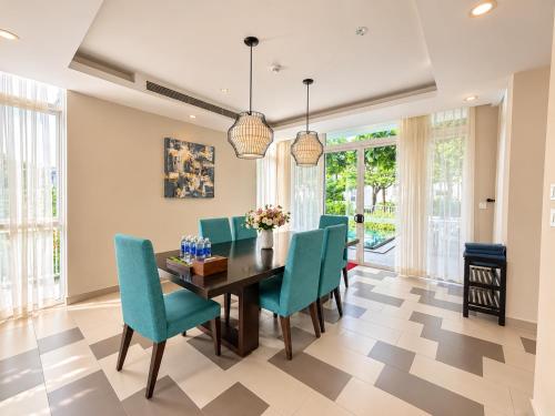 Beach Villas Danang by Soleil - image 4
