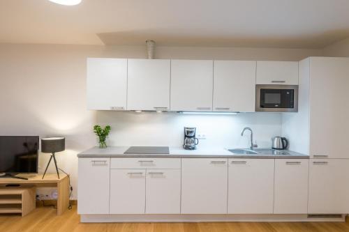 Two-Bedroom Apartment image 3