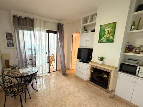 Apartamento con vistas frontales al mar