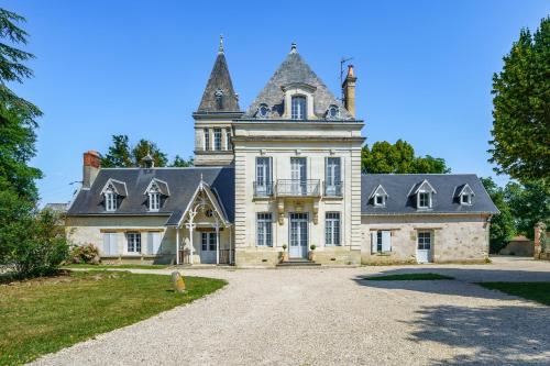 Appartement tout confort, jardin, dans un Manoir au Sud de Tours - Location saisonnière - Chambray-lès-Tours