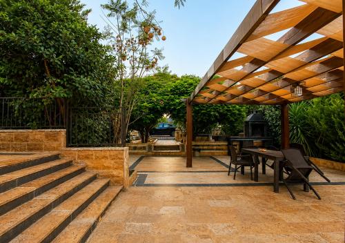 Градина, Villa Saya Jerash in Borma
