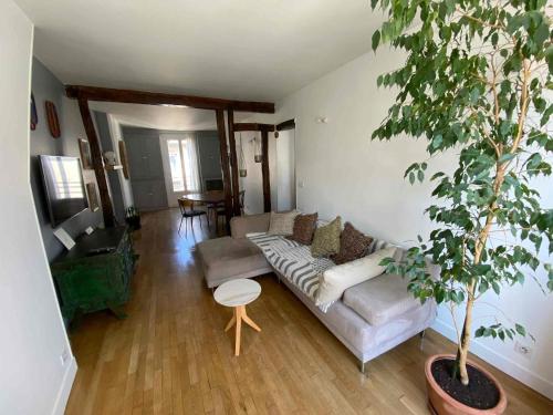 Amazing 1 Bedroom Apartment at Abbesses