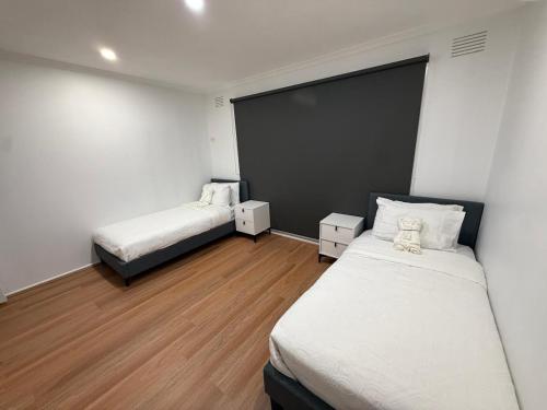 Modern Family Retreat- Specious in Melton South