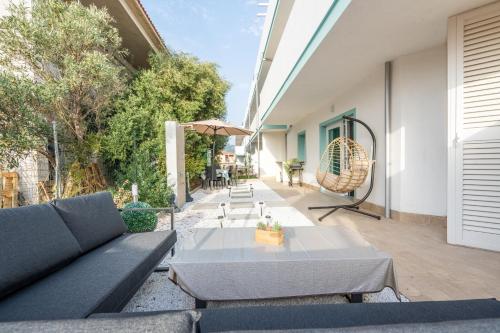 Affittimdoerni Santa Maria Coghinas - Modern Patio in Santa Maria Coghinas