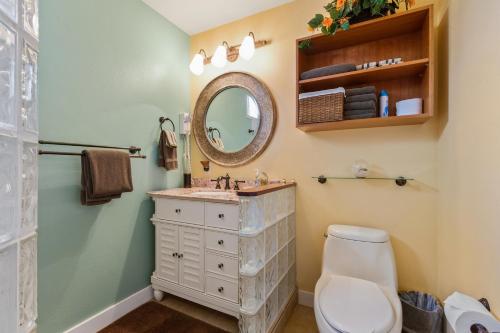 Kahaluu Beach Villas 303 - image 5