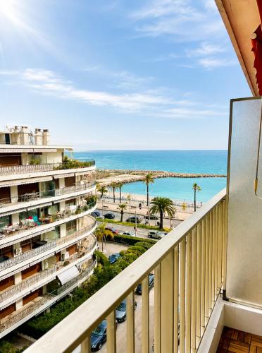 Sea View Apartment - Residence Les Sablettes