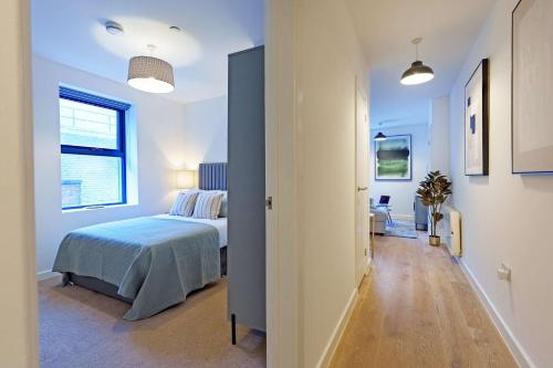 Delightful two bedroom apartment - image 3