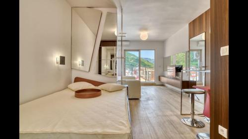 Legacy Sea View