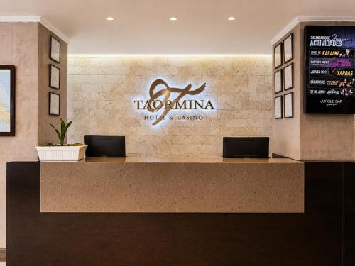 Lobby, Taormina Hotel y Casino in Carmen