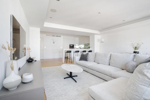 3 bedrooms, 4 beds