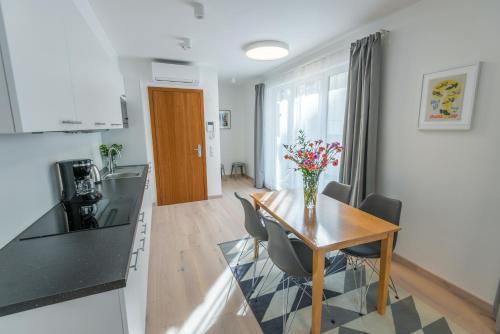 Deluxe Apartment image 10