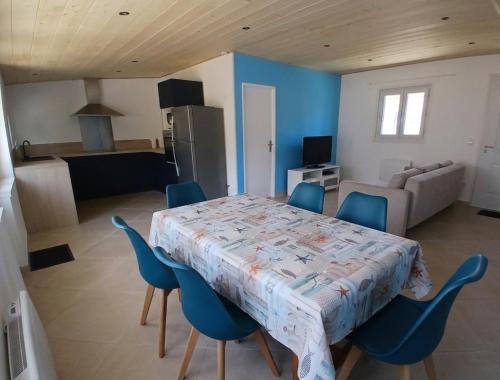 Maison à proximité de la plage et du centre-ville - Location saisonnière - Soulac-sur-Mer